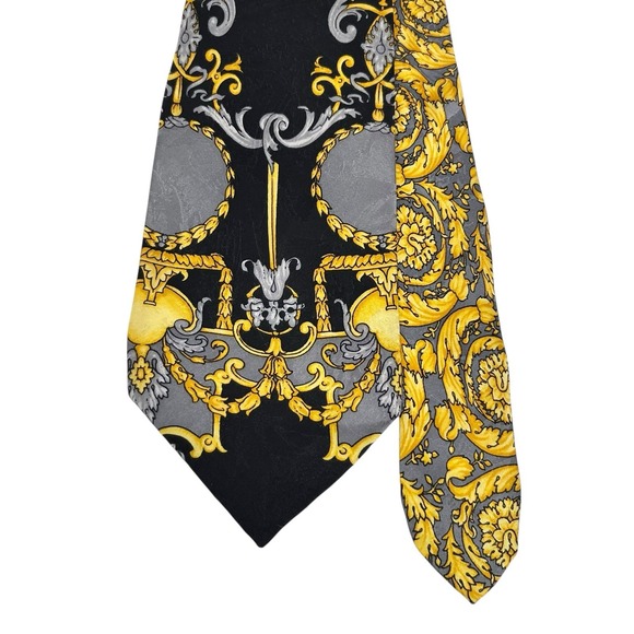 V2 Versace Mens Vtg Tie Baroque Black/Gray/Gold Satin Silk 3.75" (W) x 57.5" (L) - Picture 1 of 8